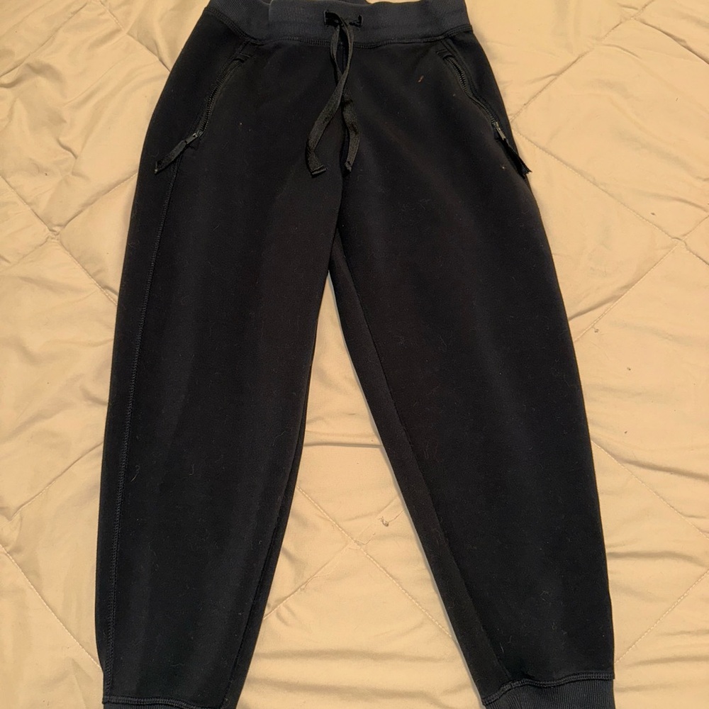 Women’s Kirkland Signature sweatpants